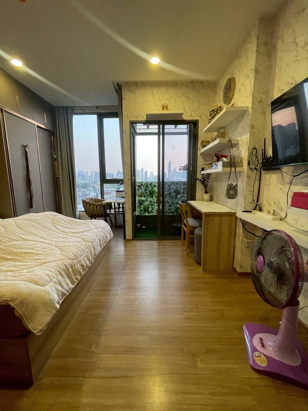 ให้เช่าคอนโดพระราม 9 เพชรบุรีตัดใหม่ RCA : ให้เช่าคอนโด CLOUD Thonglor - Phetchaburi (24 ตร.ม.) 1 นอน 1 น้ำ พร้อมอยู่