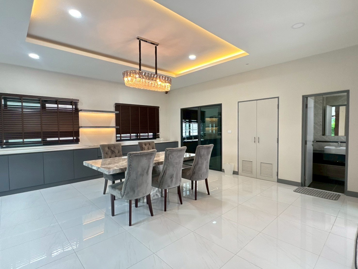 ให้เช่าบ้านบางนา แบริ่ง ลาซาล : ✨[𝐅𝐎𝐑 𝐑𝐄𝐍𝐓] บ้านเช่าใกล้เมกาบางนา เดอะซิตี้บางนา บ้านว่างพร้อมอยู่ 🌳 