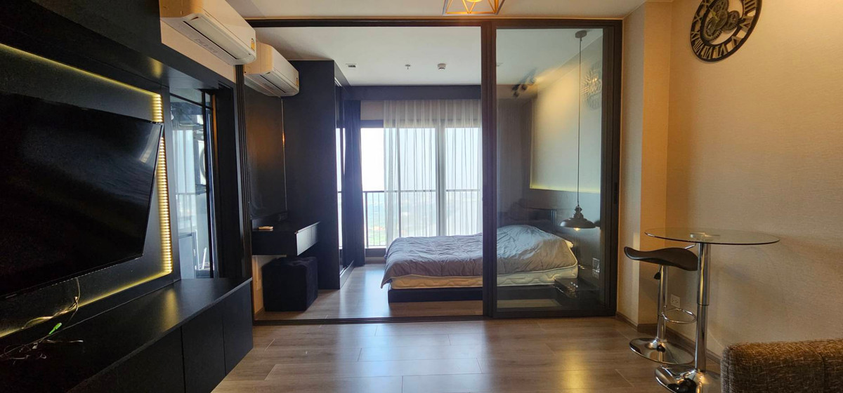 For RentCondoRattanathibet, Sanambinna : #Condo for Rent with Chao Phraya River Bend View 🌅 #Stunning River View Condo, Rare Item