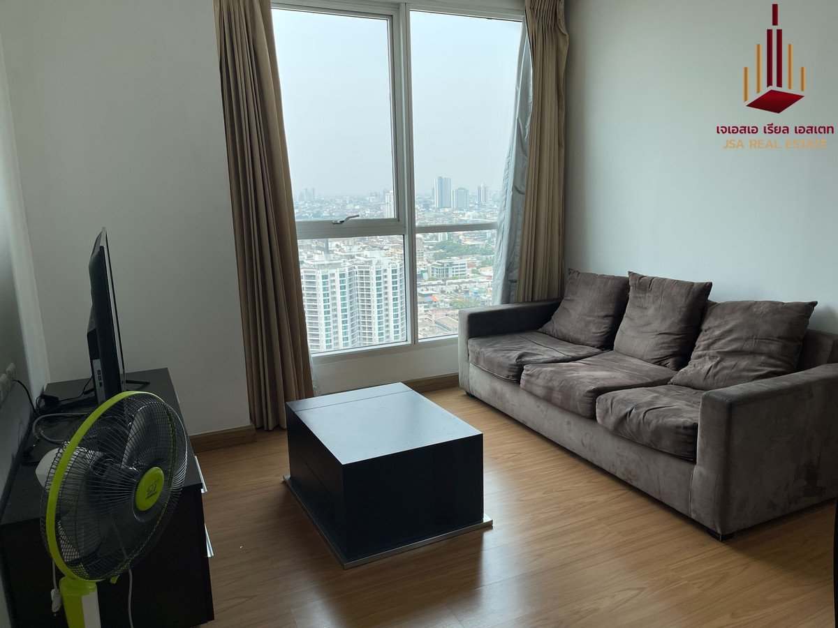 For SaleCondoSathorn, Narathiwat : ✨ For Sale: The Complete Narathiwas Condo ✨ 💰 Only 3,810,000 THB