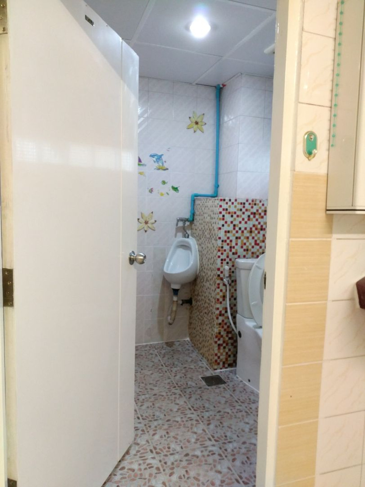 For RentTownhomeRama3 (Riverside),Satupadit : ⚡ For rent, 2-story townhome, Khlong Toei Niwet Village, Rama 3 Soi 78, near MRT, size 21 sq m. ⚡