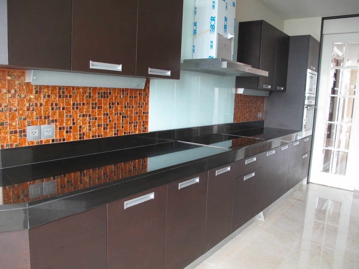 For SaleCondoSathorn, Narathiwat : 3 Bedroom Condo for Sale in Sathorn CBD Near BTS Chong Nonsi Spacious 104 sq.m