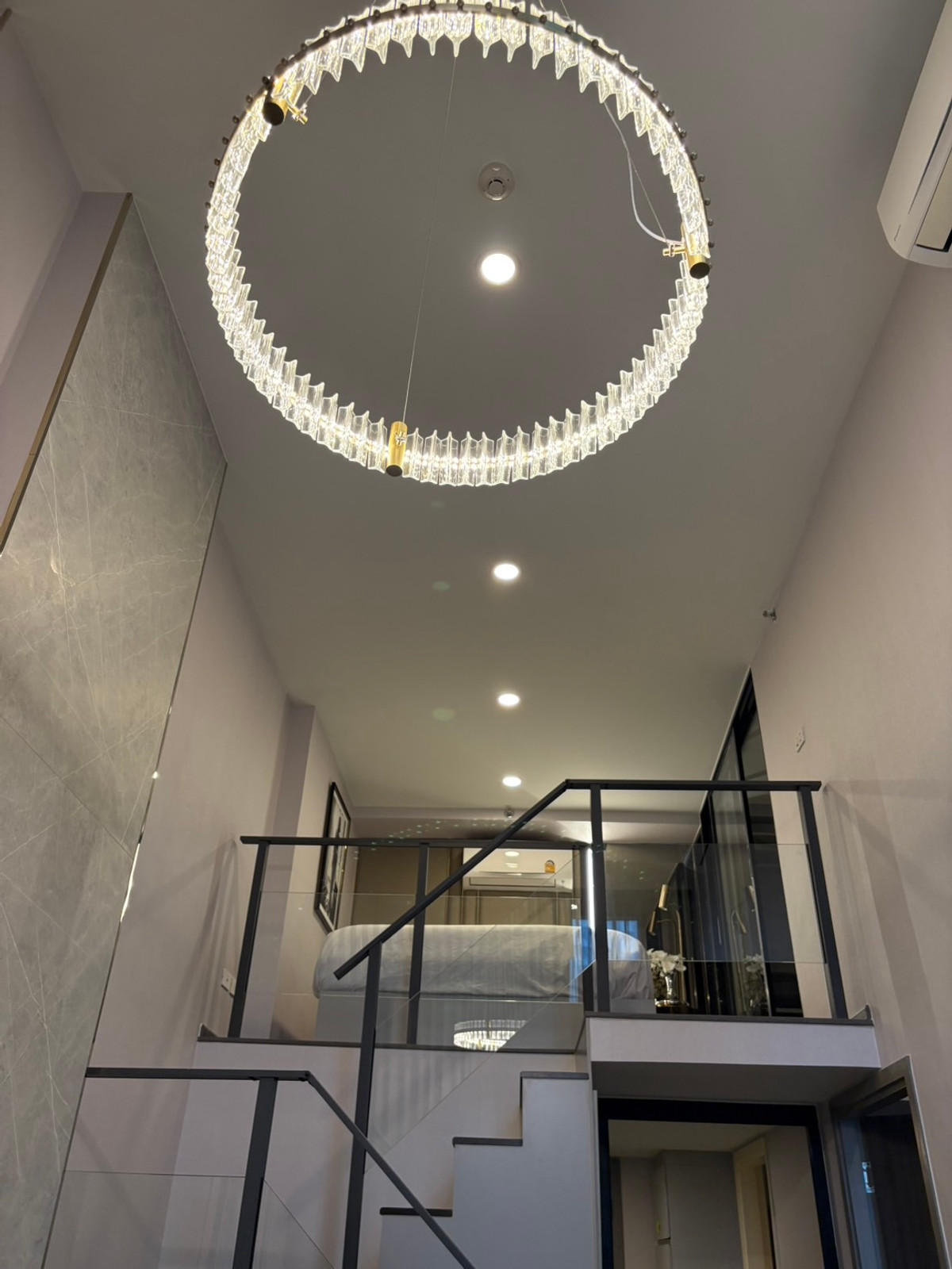 ให้เช่าคอนโดพระราม 9 เพชรบุรีตัดใหม่ RCA : 🌈🧸 FOR RENT | KNIGHTSBRIDGE SPACE RAMA 9 🧸🌈