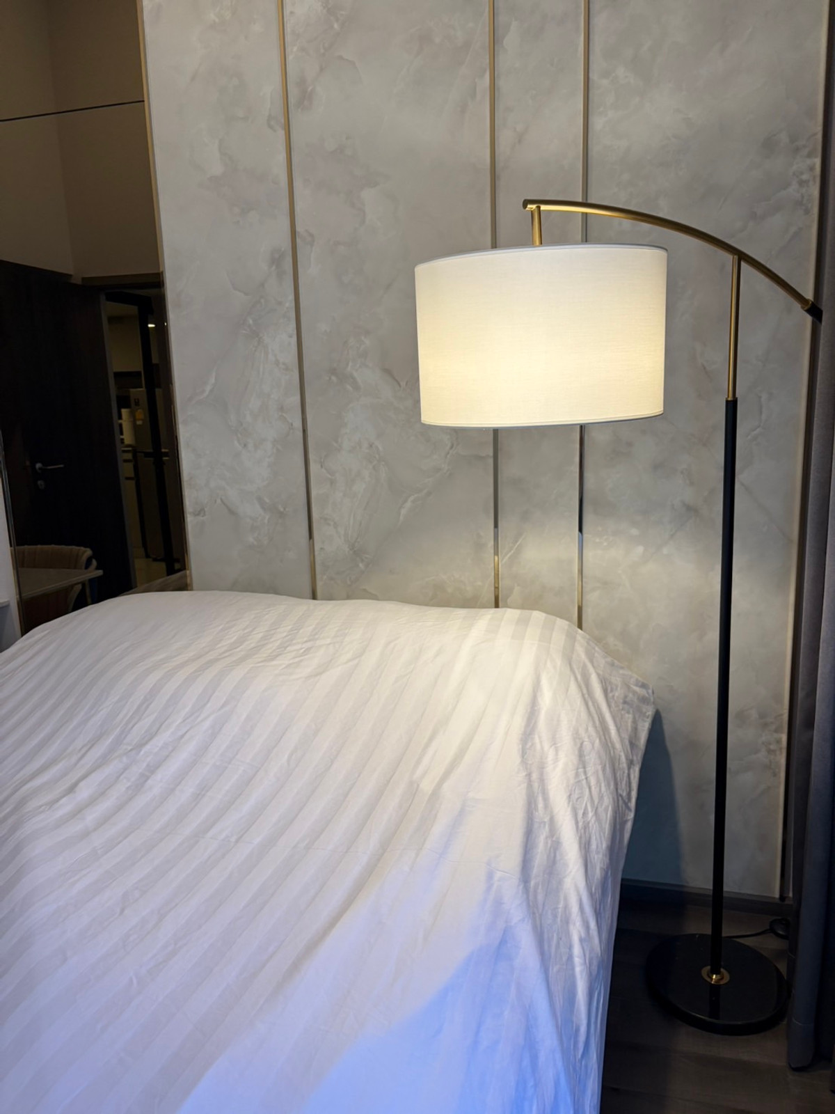 ให้เช่าคอนโดพระราม 9 เพชรบุรีตัดใหม่ RCA : 🌈🧸 FOR RENT | KNIGHTSBRIDGE SPACE RAMA 9 🧸🌈