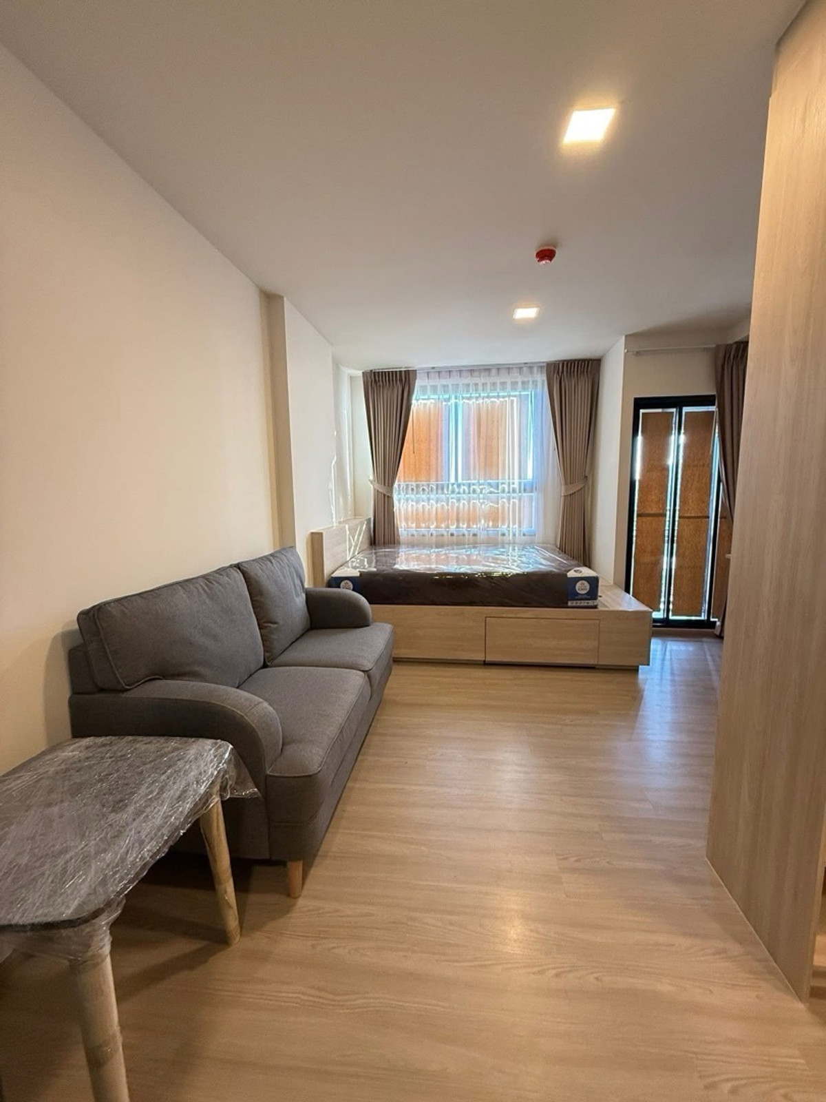 For RentCondoSamut Prakan,Samrong : Pets allowed 🐶🐱 Near BTS Bearing, new room, fully furnished, ready to move in, 15,000!