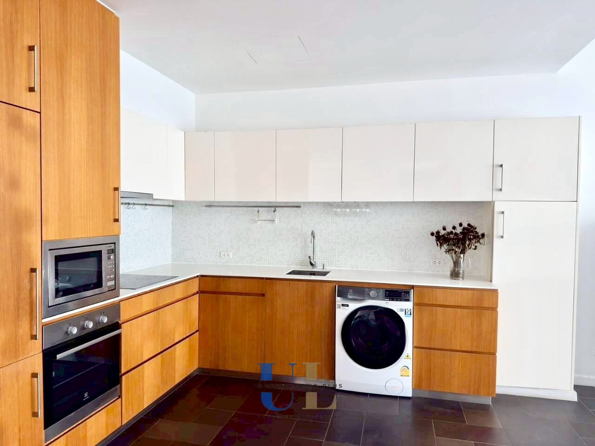 ให้เช่าคอนโดพัทยา บางแสน ชลบุรี สัตหีบ : ( UL2603211 ) Tel/Line 096-2479369 , สำหรับเช่า คอนโด นอร์ทพอยท์ พัทยา✨3 ห้องนอน 2 ห้องน้ำ ขนาด 140 ตร.ม. วิวทะเล สวยมาก พร้อมอยู่✨