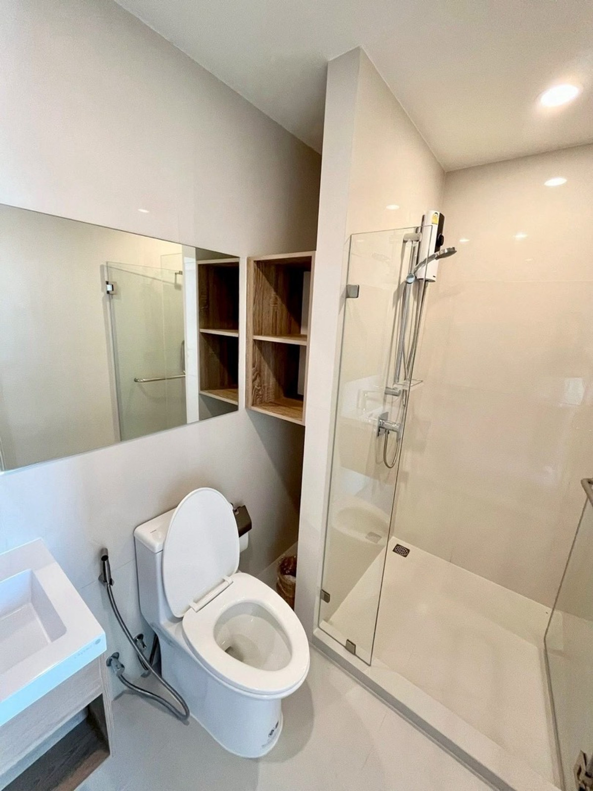 ให้เช่าคอนโดปิ่นเกล้า จรัญสนิทวงศ์ : #Z5112💥 200369 🔥ให้เช่าคอนโด NUE Noble Faichai - Wang Lang (รหัสเดิม Z3493)