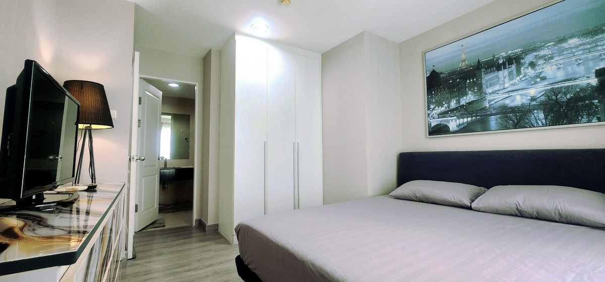 For RentCondoRama9, Petchburi, RCA : !! Beautiful room for rent, Belle Grand Rama 9 Condo, near MRT Rama 9.