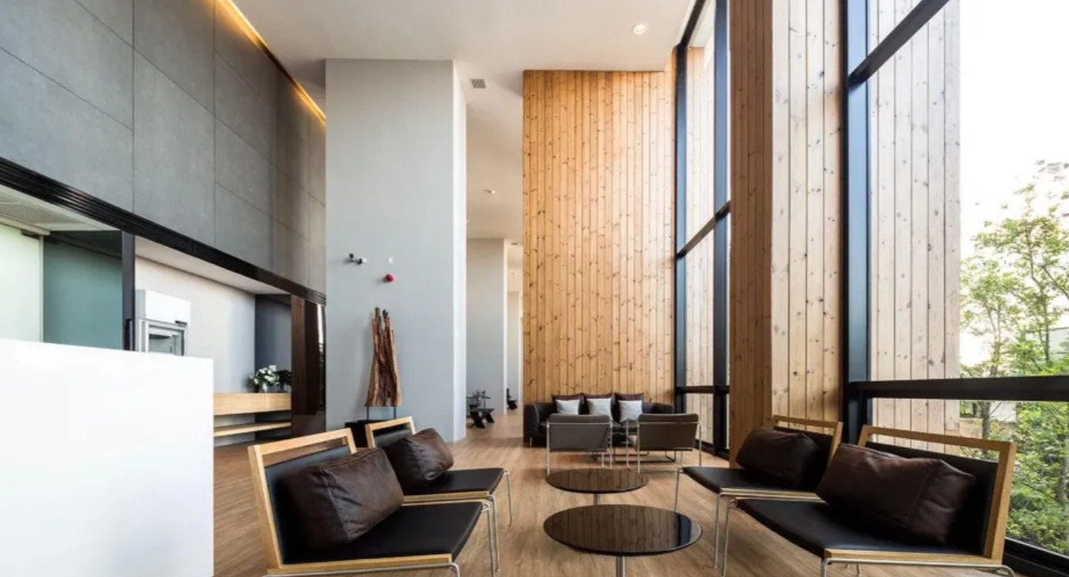 For SaleCondoLadprao, Central Ladprao : ✨ For Sale: The Issara Ladprao Condo ✨ 💰 Only 7,100,000 THB