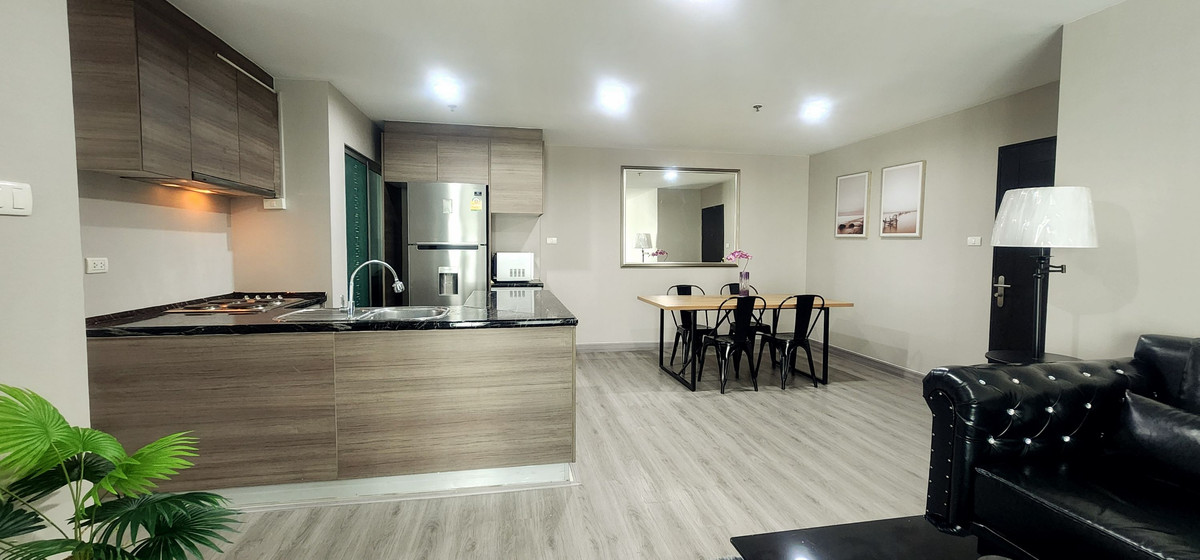 For RentCondoRama9, Petchburi, RCA : !! Beautiful room for rent, Belle Grand Rama 9 Condo, near MRT Rama 9.