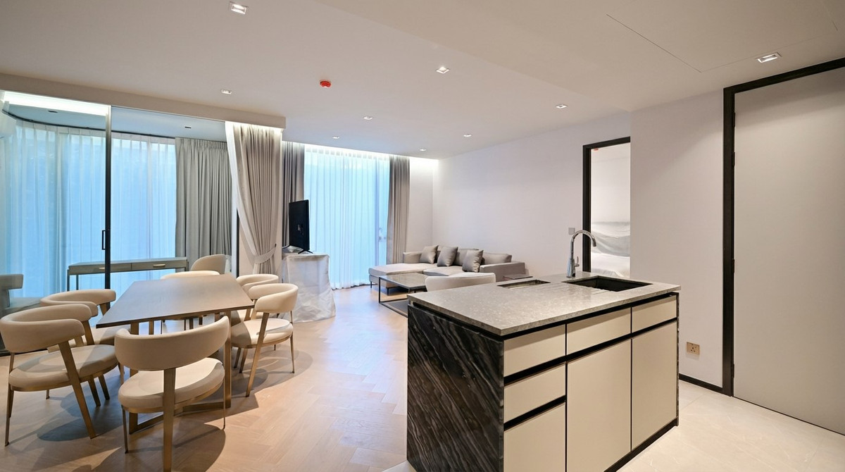 For RentCondoSukhumvit, Asoke, Thonglor : The Reserve 61 Hideaway / Fully Furnished, cozy and private in the heart of Ekkamai / 2 bed 101 sq.m.Tel. 0937890899