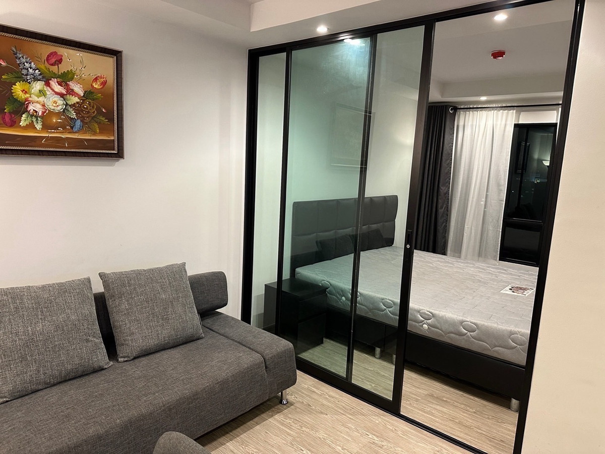 ให้เช่าคอนโดวิภาวดี ดอนเมือง หลักสี่ : ให้เช่า คอนโด รีช พหลโยธิน 52 ชั้น8 