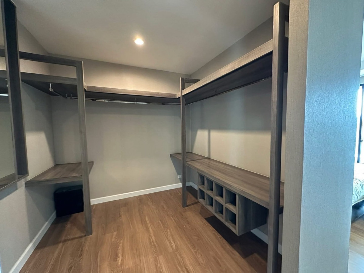 ให้เช่าทาวน์โฮมอ่อนนุช อุดมสุข : ให้เช่า ทาวเฮ้าส์ Bless town sukhumvit 50  ขนาด 3 ห้องนอน 4 ห้องน้ำ 2 ห้องนั้งเล่น ตกแต่งใหม่ ใจกลางเมือง ซอยสุขุมวิท 50  ราคา 75,000 บาท 