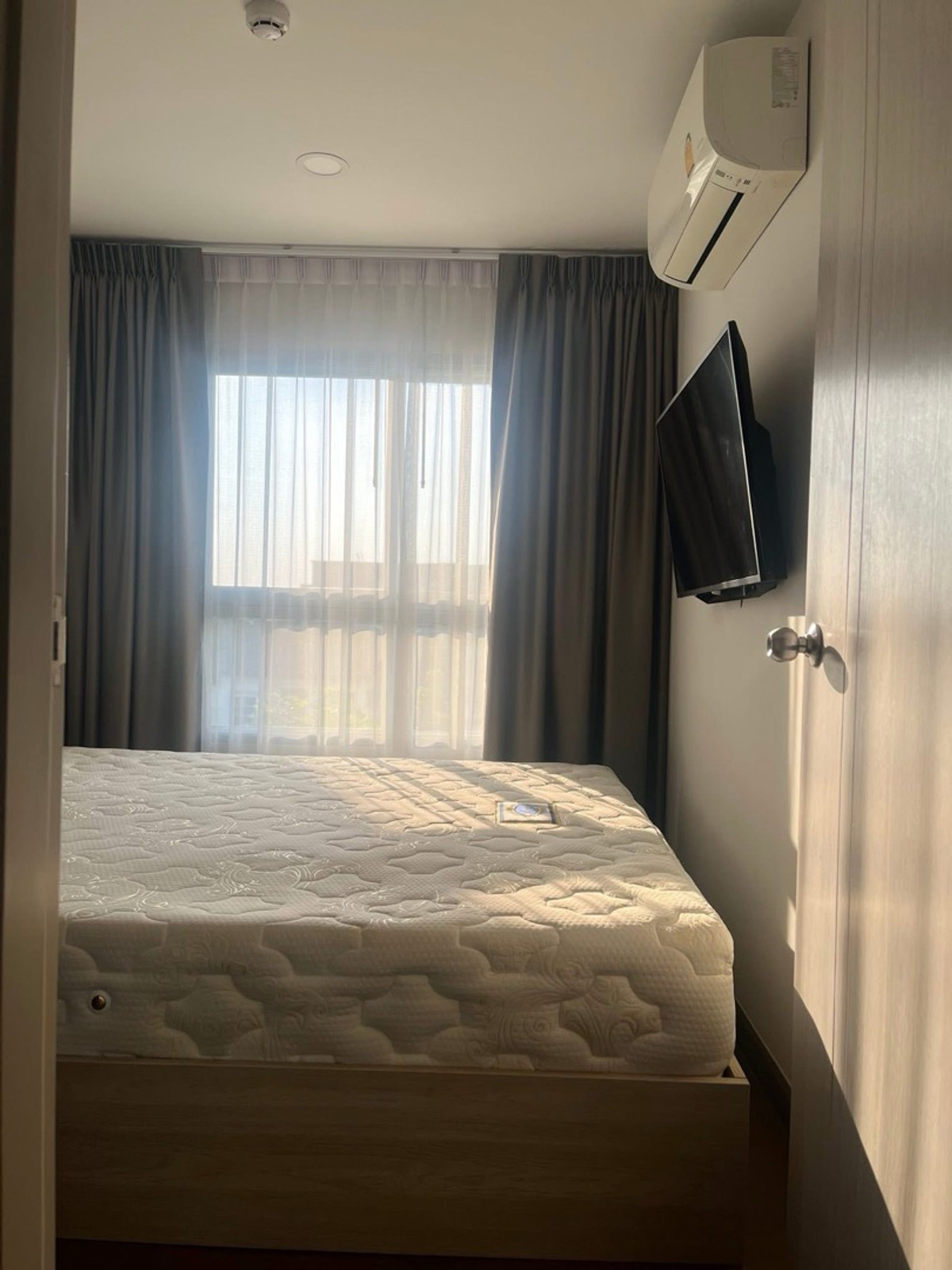 ให้เช่าคอนโดปิ่นเกล้า จรัญสนิทวงศ์ : #Z5086💥 200369 🔥ให้เช่าคอนโด Chewathai Hallmark Charan 13 (รหัสเดิม Z4698)