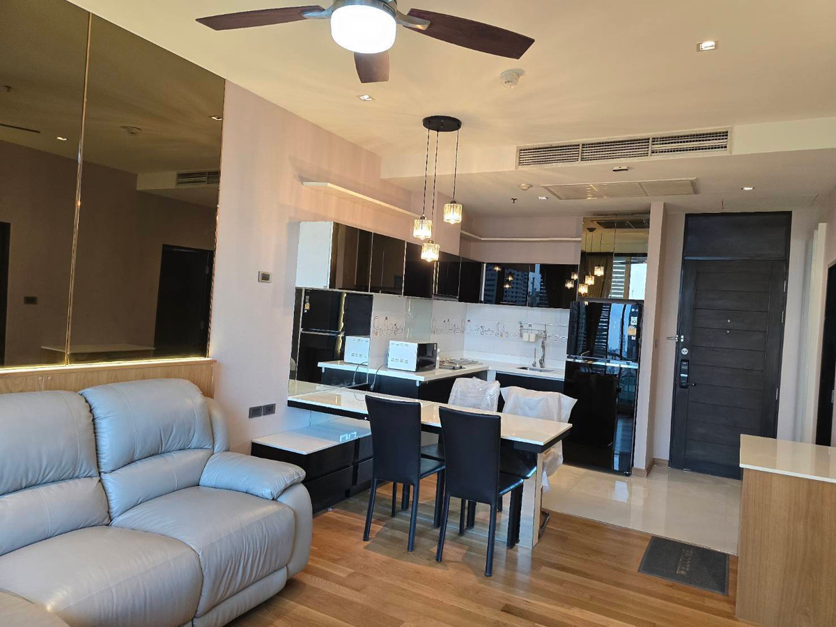 ให้เช่าคอนโดสุขุมวิท อโศก ทองหล่อ : Luxury Room , Eight Thonglor Residence 1bed 54 Sqm Fullyfurnish 38,000-