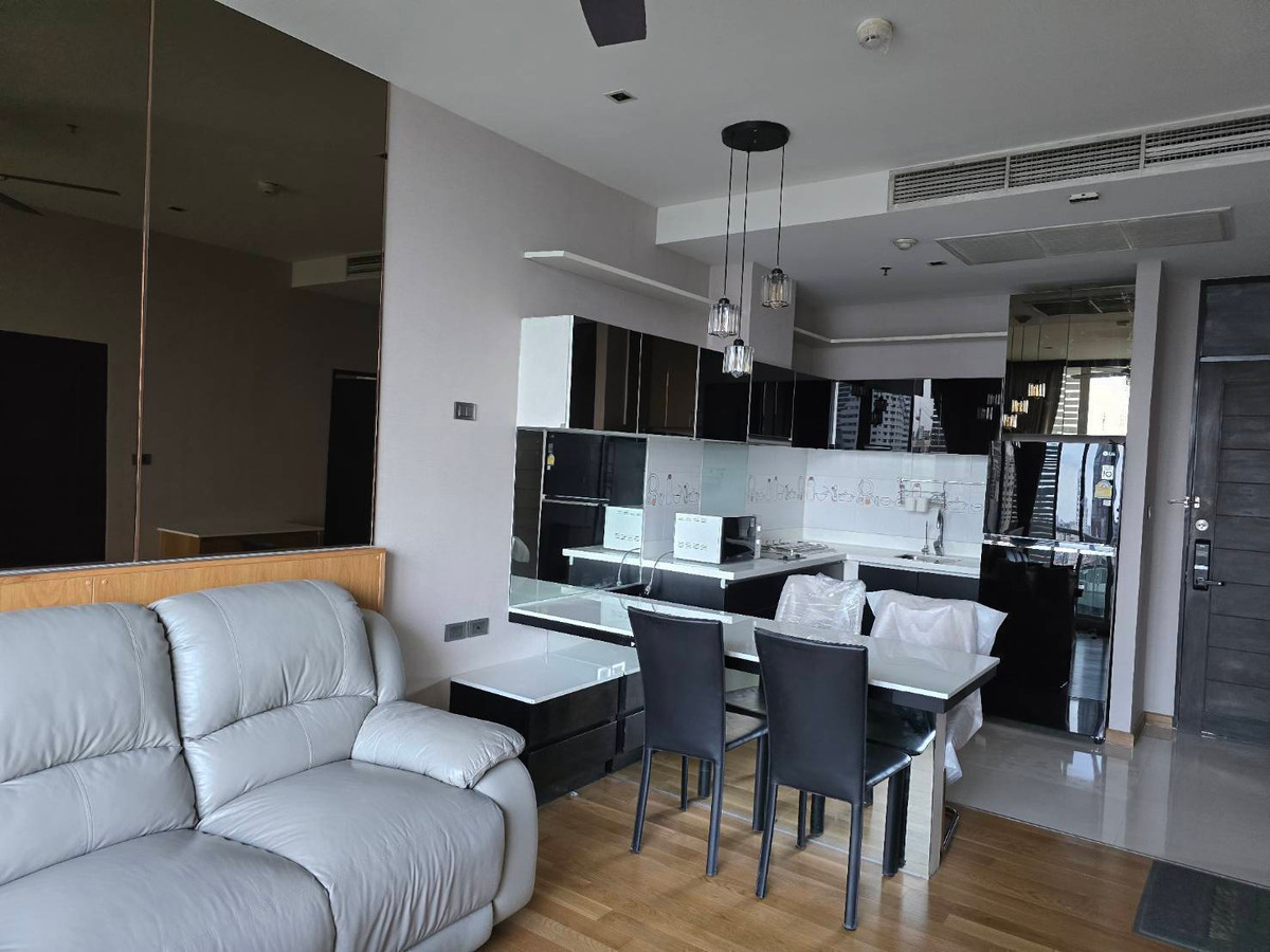 ให้เช่าคอนโดสุขุมวิท อโศก ทองหล่อ : Luxury Room , Eight Thonglor Residence 1bed 54 Sqm Fullyfurnish 38,000-