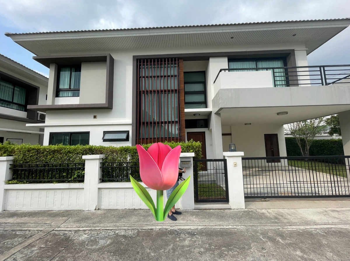 For RentHousePattaya, Bangsaen, Chonburi : 🏡 For rent-Single house, The Complete Sriracha project (1st new house)
House number 90 #Executive house