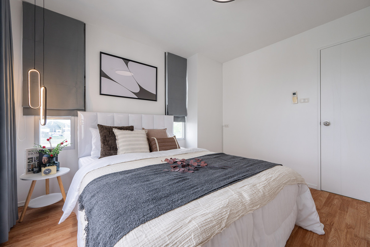 For SaleCondoLadkrabang, Suwannaphum Airport : K-6821 Corner room, newly decorated, near Suvarnabhumi Airport, Condo for sale, Lumpini On Nut, Lat Krabang 2, ready to move in.