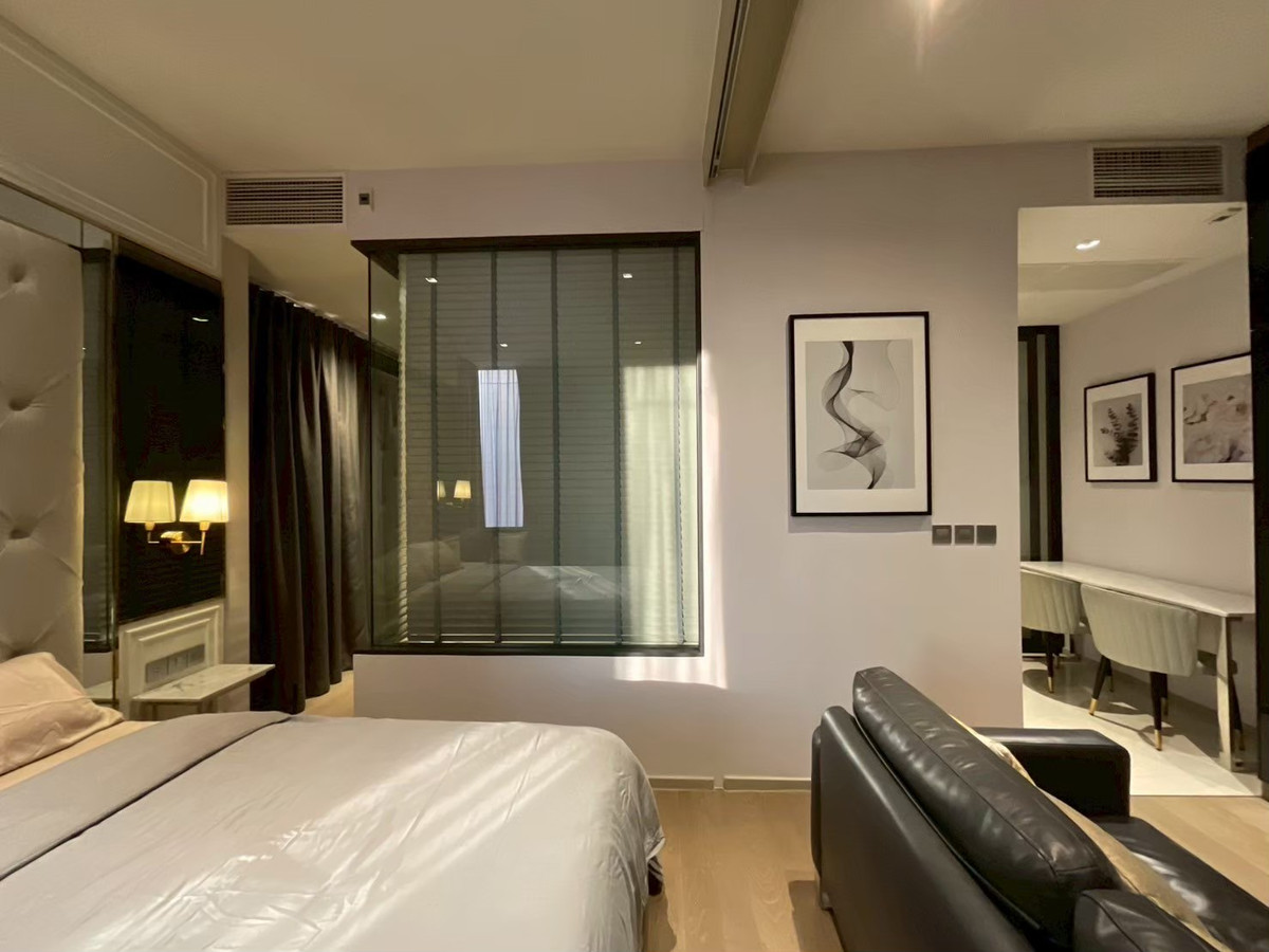 ให้เช่าคอนโดสีลม ศาลาแดง บางรัก : ✨50 SQ.M High-Floor | Fully Furnished | Ready to Move In