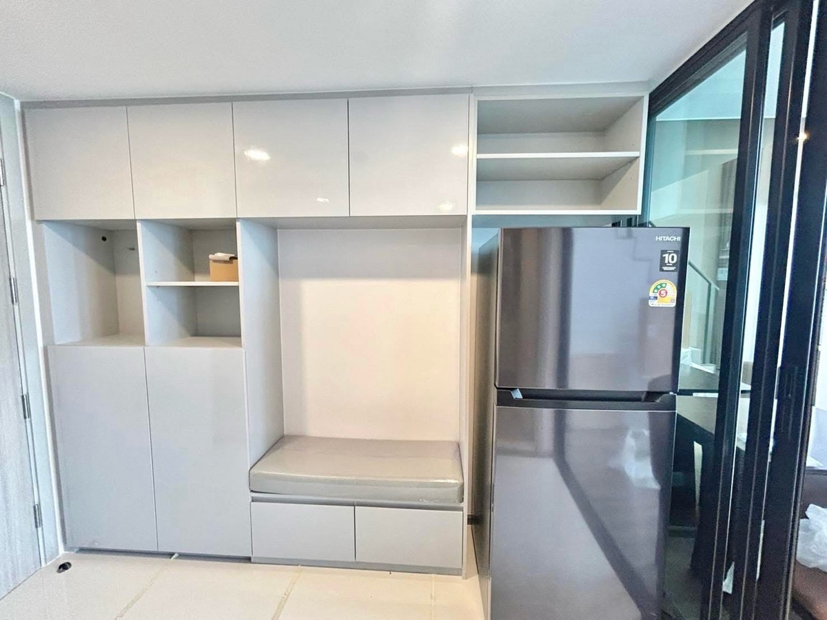 ให้เช่าคอนโดเกษตรศาสตร์ รัชโยธิน : 📍โครงการ : SO Origin Kaset Interchange 
             (โซ ออริจิ้น เกษตร อินเตอร์เชนจ์)

🚝 ใกล้ : BTS สถานีมหาวิทยาลัยเกษตรศาสตร์ 0 เมตร
💵 ราคาเช่า : 29,000 บาท / เดือน