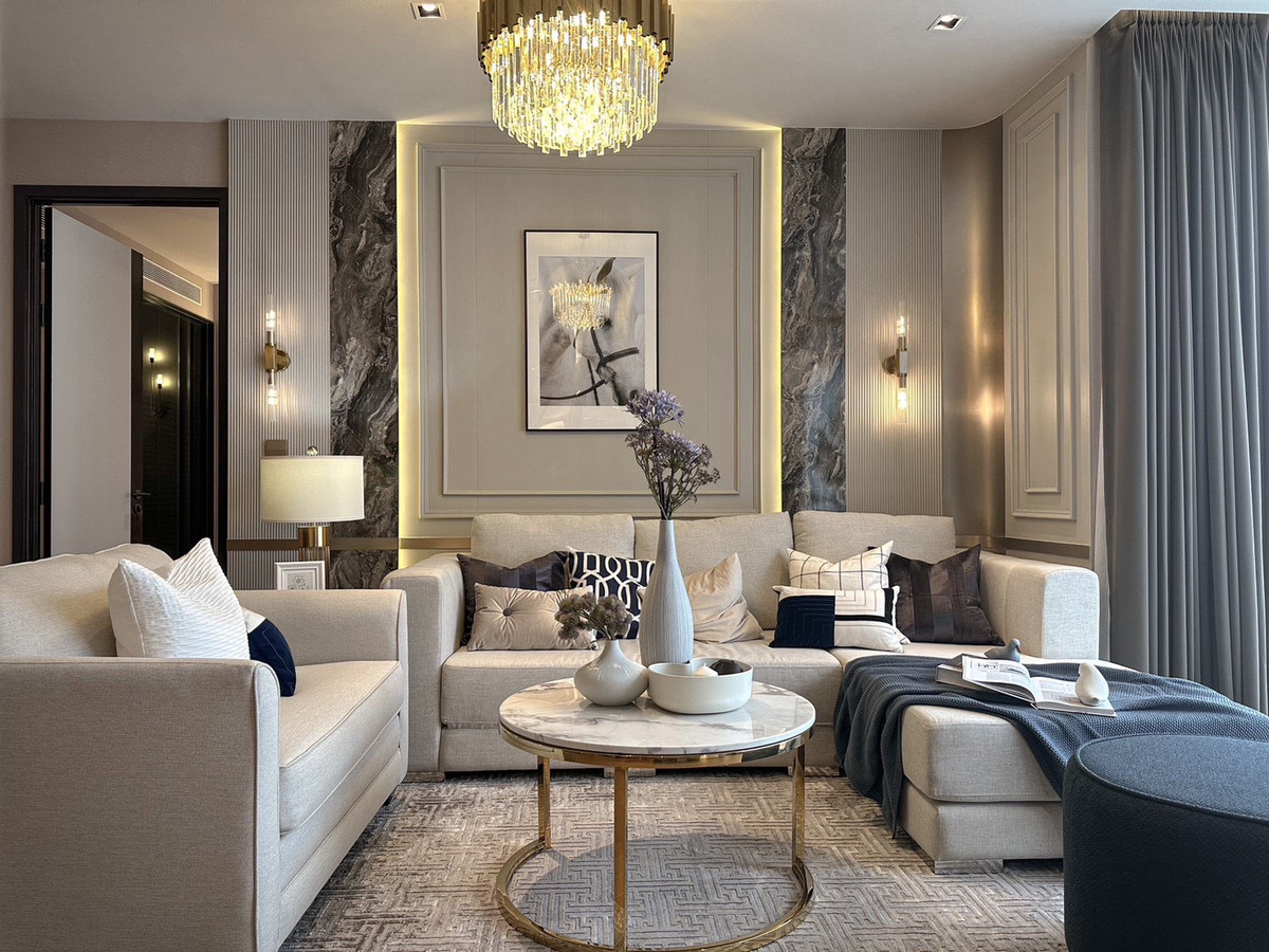 For RentCondoSukhumvit, Asoke, Thonglor : The Reserve 61 Hideaway / Fully Furnished, cozy and private in the heart of Ekkamai / 2 bed 121 sq.m.Tel. 0937890899