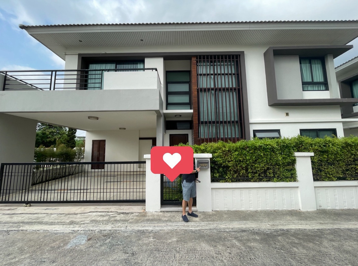 For RentHousePattaya, Bangsaen, Chonburi : 🏡 New house for rent, fully furnished, never lived in.
🌟 Single house on the corner, next to a beautiful garden, peaceful and private #House for executives #Baan Chonburi #Baan Sriracha