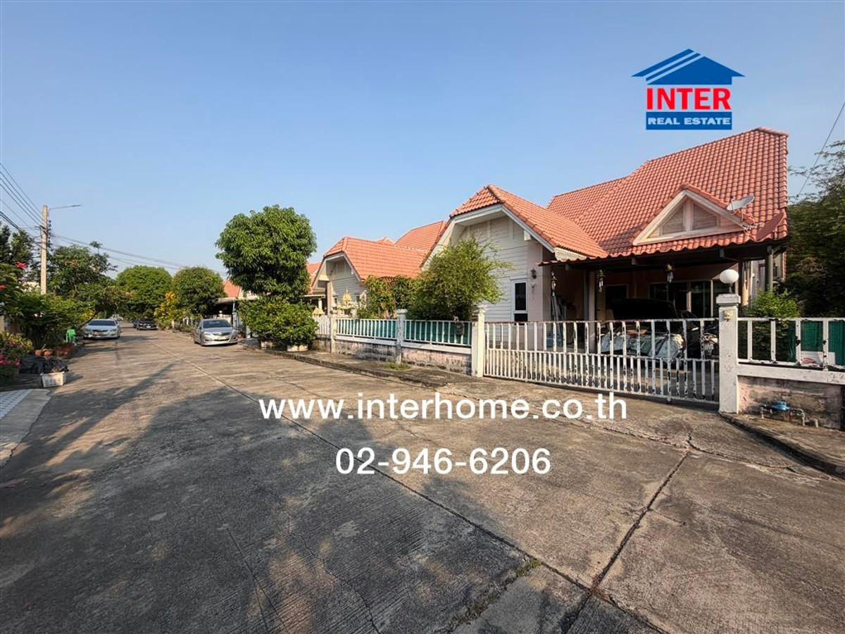 For SaleHouseNonthaburi, Bang Yai, Bangbuathong : 2-story detached house, 60 sq m, Sirikan Bang Yai Village, Soi Khlong Thanon, Kanchanaphisek Road (West), Rattanathibet Road, Bang Yai, Nonthaburi.