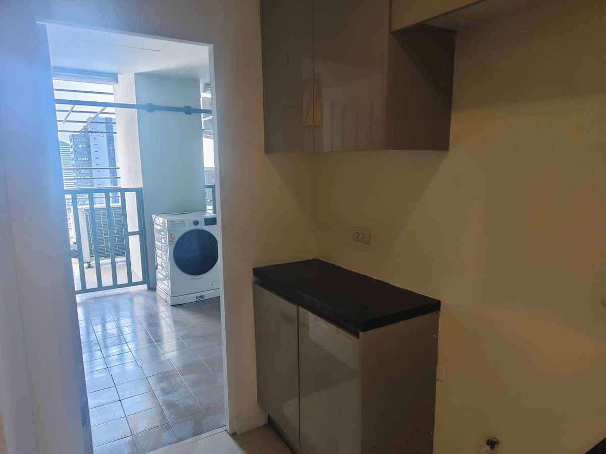 For SaleCondoRama9, Petchburi, RCA : Belle Grand Rama 9 / 6 Bedrooms (FOR SALE), Belle Grand Rama 9 / 6 Bedrooms (For Sale) POP082