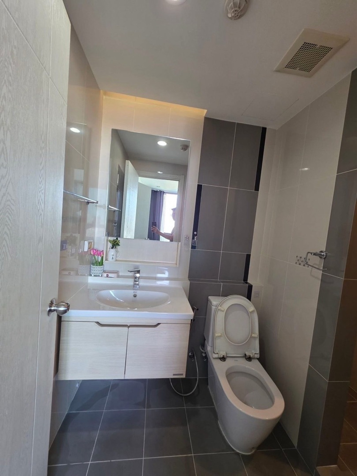 For RentCondoOnnut, Udomsuk : For rent, Artemis Sukhumvit 77, 1 bedroom, 1 bathroom, 28 sq m, 16th floor, beautiful room, fully furnished, ready to move in, price 12,000 baht.