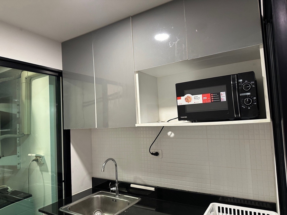 For RentCondoVipawadee, Don Mueang, Lak Si : Condo for rent, Reach Phahonyothin 52, 8th floor.