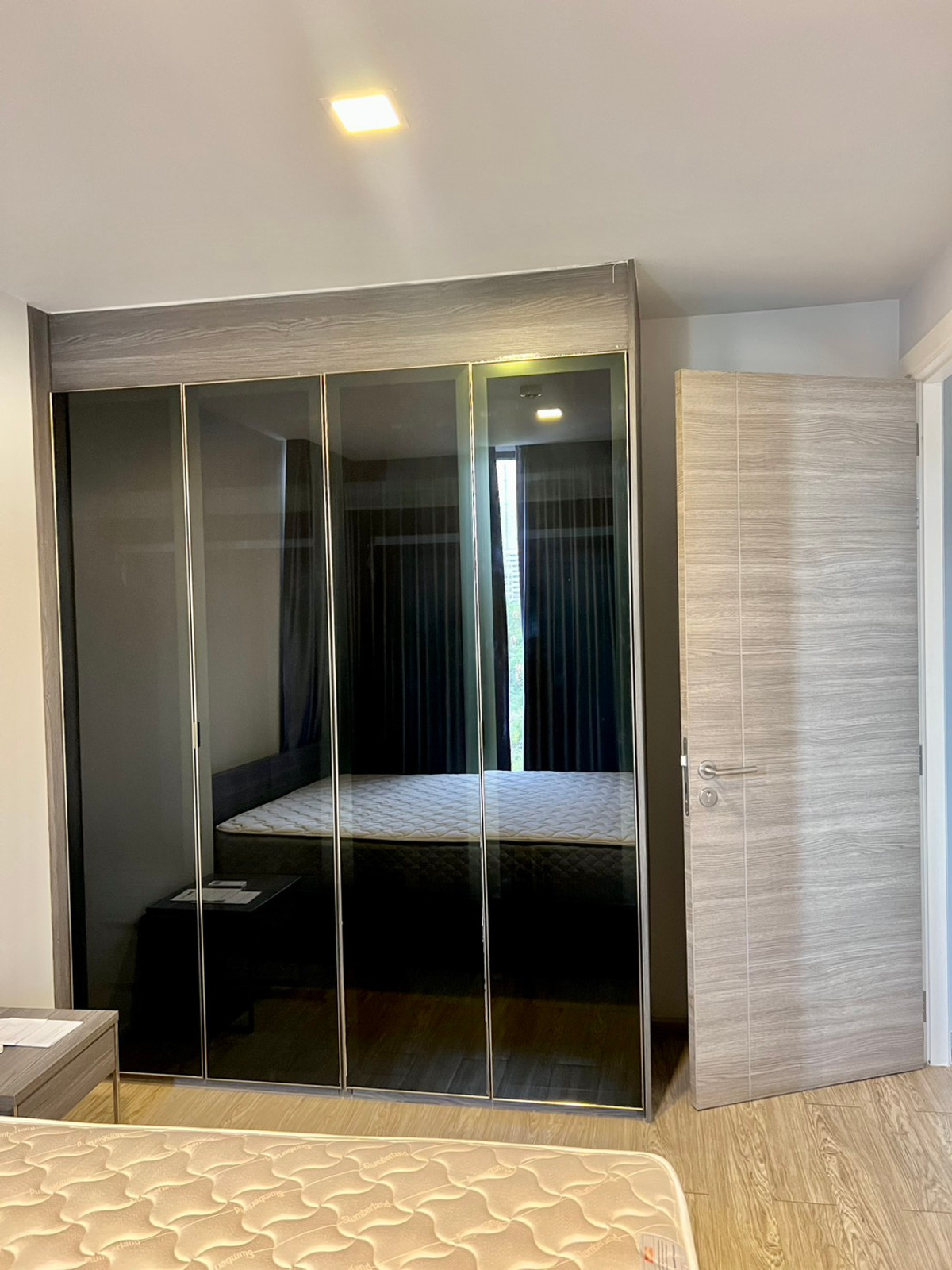For RentCondoRatchathewi,Phayathai : 💎 Rare Unit: Corner room Savvi Phahol-Ari | BTS Ari ✨Only25,000/Month Quiet condo Good location, convenient travel on many routes.