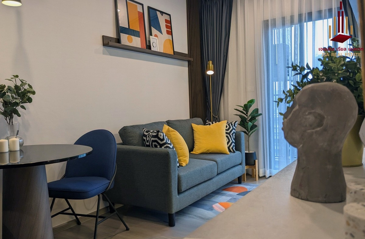 For SaleCondoRama9, Petchburi, RCA : ✨ For Sale: THE BASE Phetchaburi - Thonglor Condo ✨ 💰 Only 3,899,000 THB