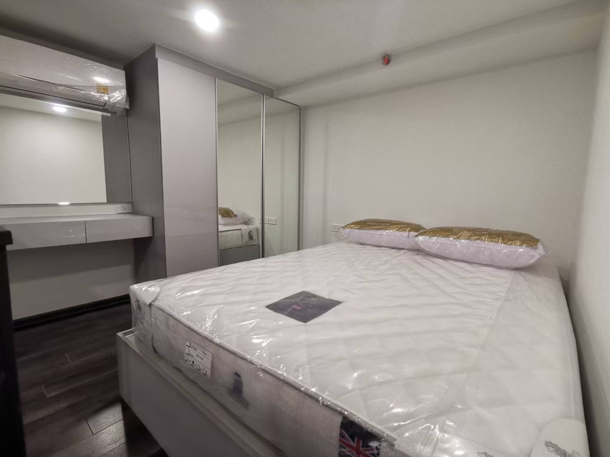 ให้เช่าคอนโดพระราม 9 เพชรบุรีตัดใหม่ RCA : 🌟 ให้เช่า KnightsBridge Space Rama 9 🌟