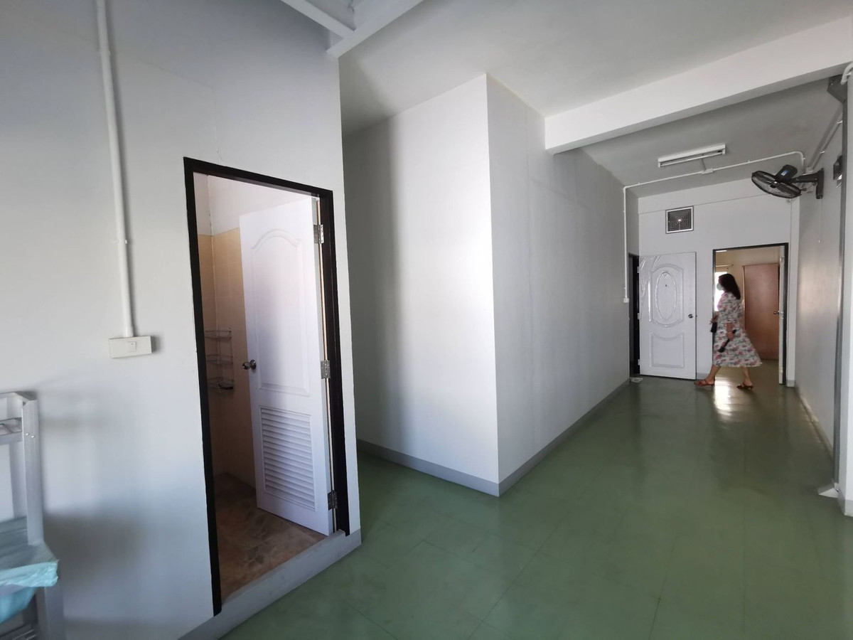 ให้เช่าอาคารพาณิชย์นวมินทร์ รามอินทรา : ⚡ ให้เช่า ทาวน์โฮม 3 ชั้น ซอย นวมินทร์ 105 ขนาด 20 ตร.ว. ⚡