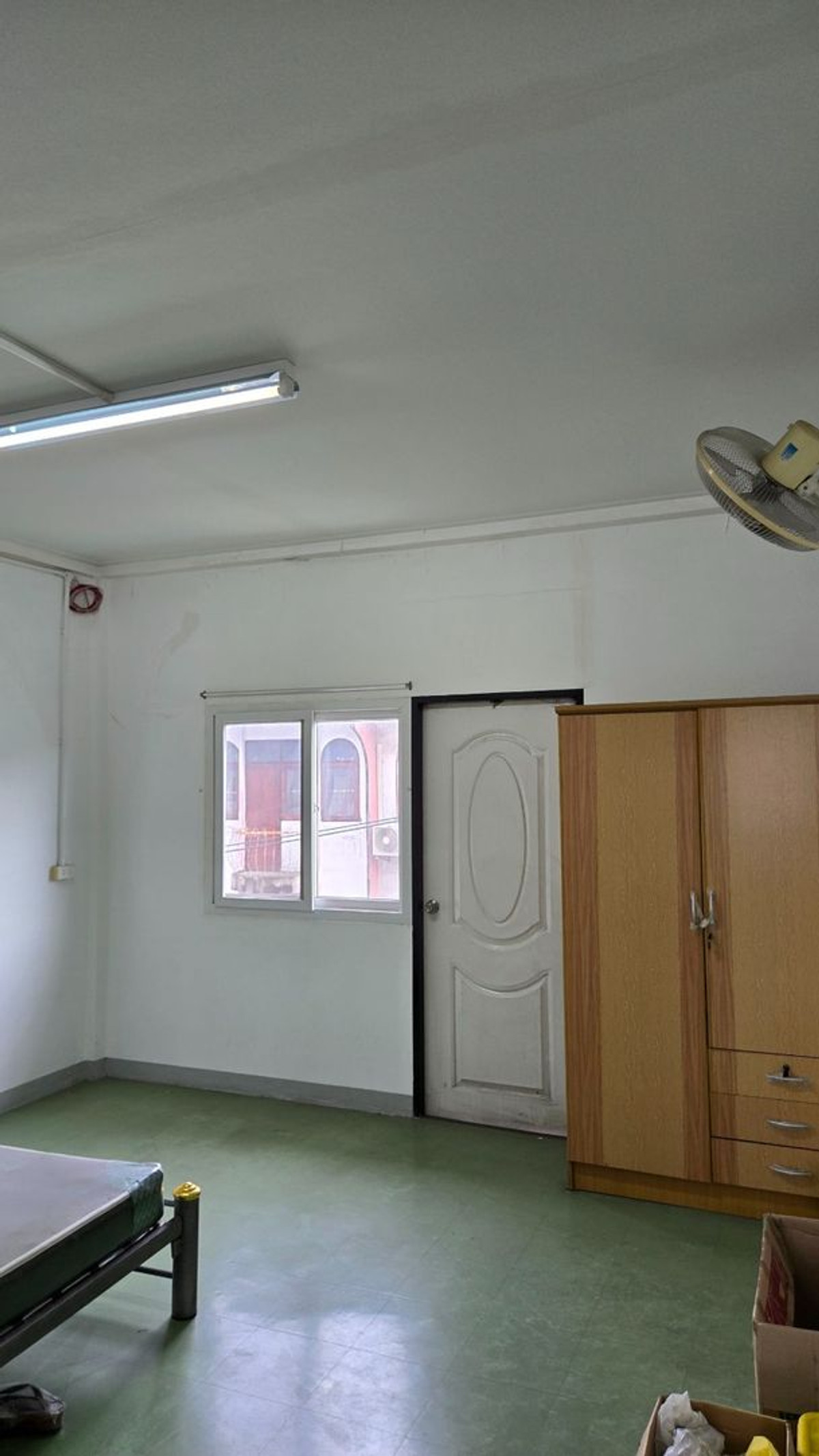 ให้เช่าอาคารพาณิชย์นวมินทร์ รามอินทรา : ⚡ ให้เช่า ทาวน์โฮม 3 ชั้น ซอย นวมินทร์ 105 ขนาด 20 ตร.ว. ⚡