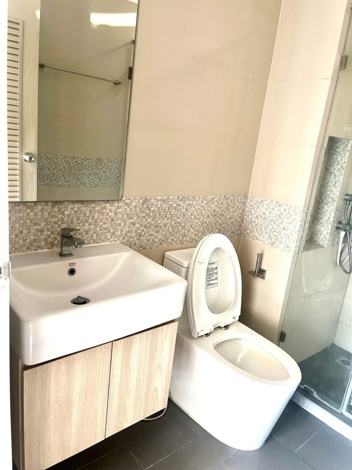 ให้เช่าคอนโดปิ่นเกล้า จรัญสนิทวงศ์ : #Z5086💥 200369 🔥ให้เช่าคอนโด Chewathai Hallmark Charan 13 (รหัสเดิม Z4698)