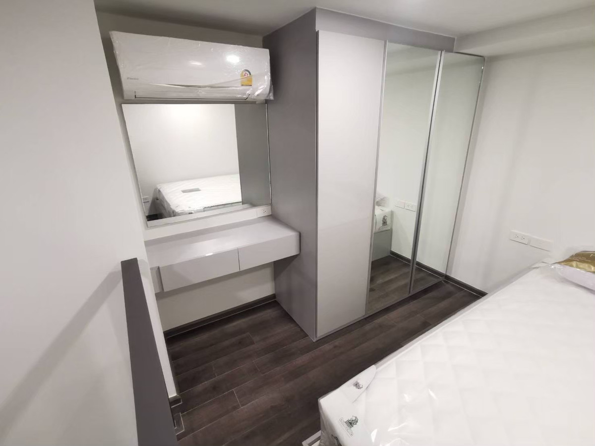 ให้เช่าคอนโดพระราม 9 เพชรบุรีตัดใหม่ RCA : 🌟 ให้เช่า KnightsBridge Space Rama 9 🌟