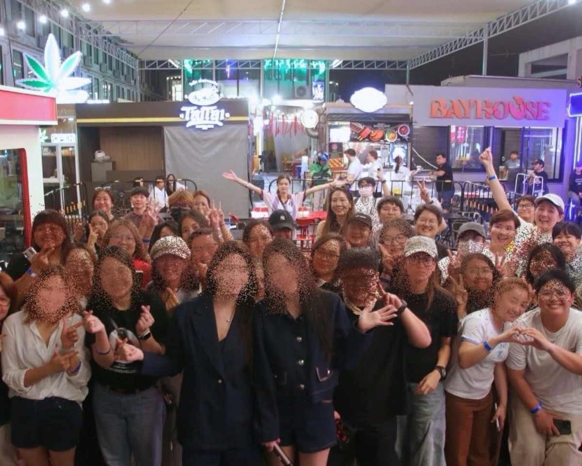 For RentRetail SpaceSukhumvit, Asoke, Thonglor : 🔥 Prime Community Space for Rent near BTS Phrom Phong – Only 450m (5 mins walk!) 40sqm :50,000 THB/month