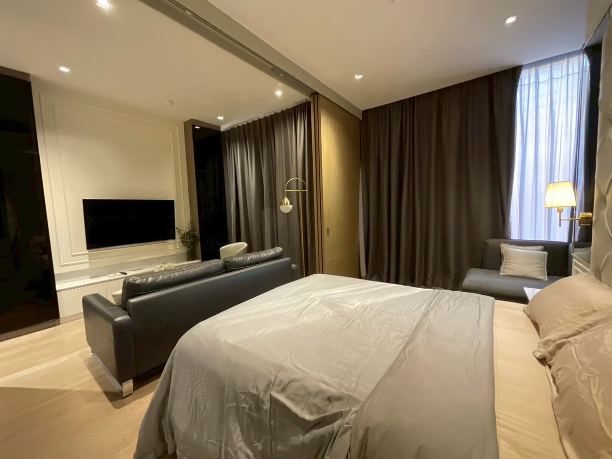 ให้เช่าคอนโดสีลม ศาลาแดง บางรัก : ✨50 SQ.M High-Floor | Fully Furnished | Ready to Move In