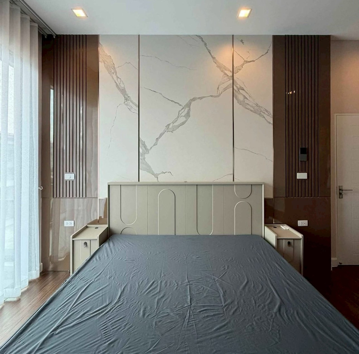 บ้านบางนา แบริ่ง ลาซาล : ✨[ 𝐑𝐄𝐍𝐓/𝐒𝐀𝐋𝐄] เดี่ยวดีไซน์หรู ตกแต่งบิ้วท์อินครบทั้งหลังในสไตล์ที่ทันสมัยและลงตัว บ้านใหม่ไม่เคยมีใครเข้าอยู่🌳