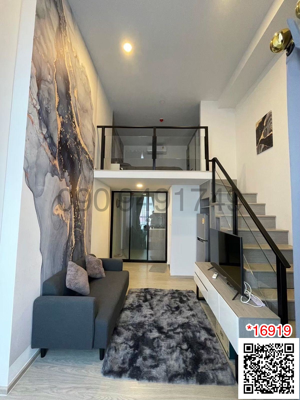For RentCondoSeri Thai, Ramkhamhaeng Nida : Condo for rent, Duplex room, 2 floors, Origin Plug & Play Ramkhamhaeng Triple Station, near 3 BTS lines.