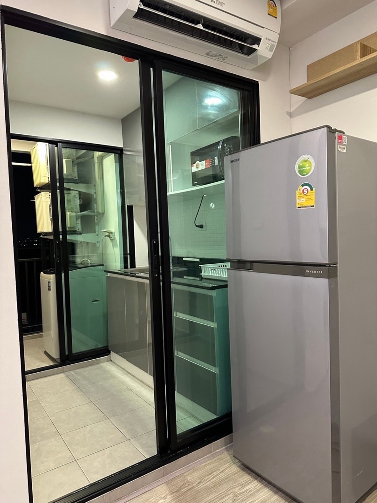 For RentCondoVipawadee, Don Mueang, Lak Si : Condo for rent, Reach Phahonyothin 52, 8th floor.