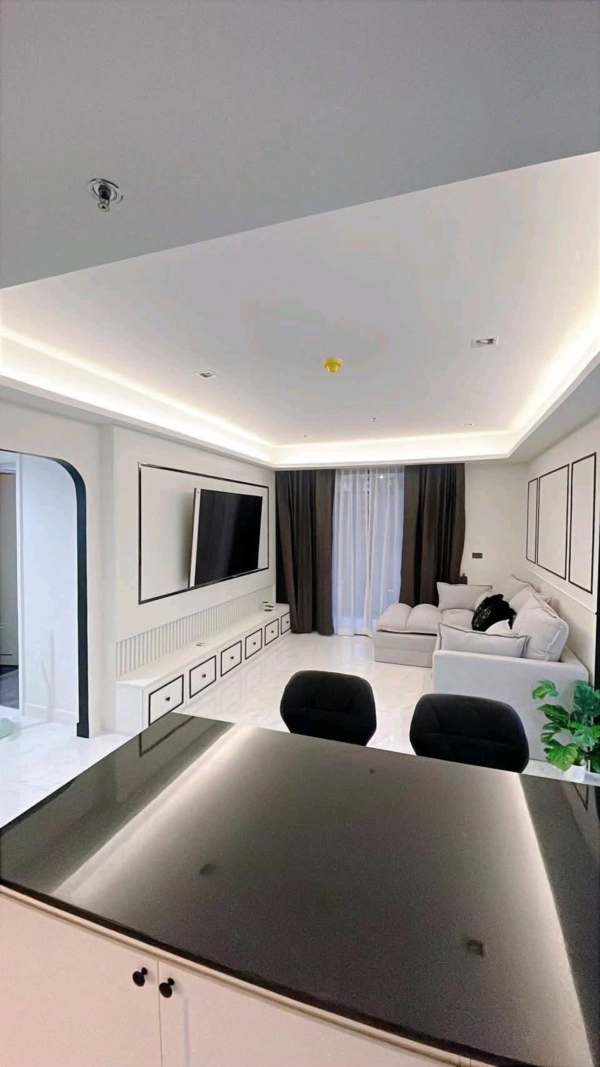 ให้เช่าคอนโดพระราม 3 สาธุประดิษฐ์ : ปล่อยเช่า Star View พระราม 3 | คอนโดหรู วิวแม่น้ำเจ้าพระยา พร้อมลิฟต์ส่วนตัว เฟอร์นิเจอร์ & เครื่องใช้ไฟฟ้าครบ เฟอร์นิเจอร์ครบ หิ้วกระเป๋าเข้าอยู่ได้เลย