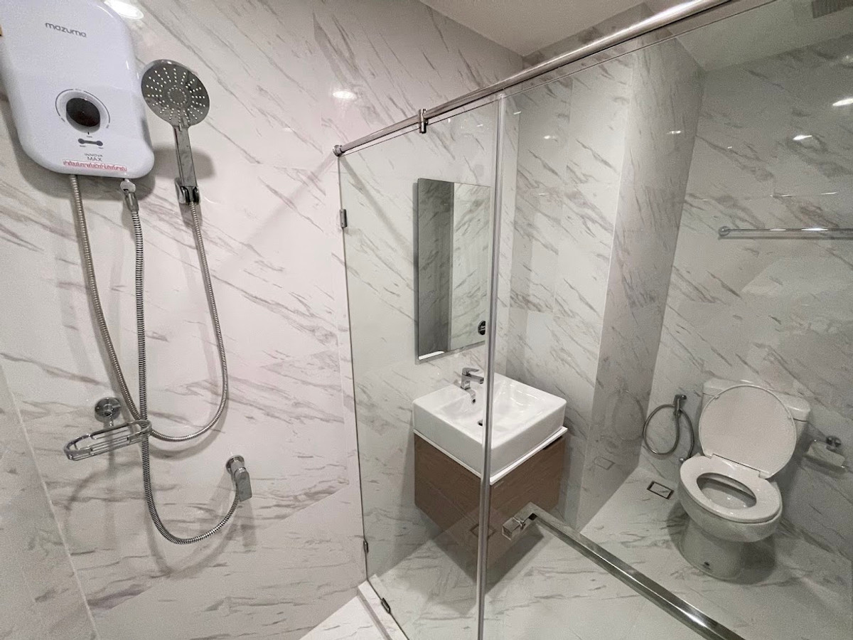 For SaleCondoBangna, Bearing, Lasalle : Urgent sale, fully furnished, ideo mobi eastpoint BTS Bangna, 1 bedroom