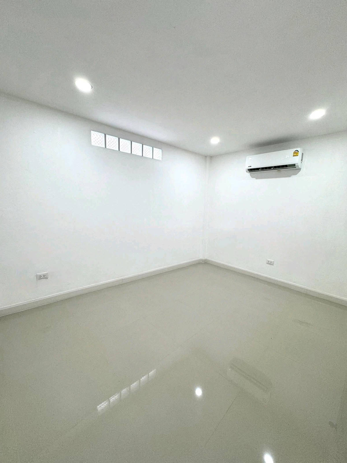 For RentTownhomeOnnut, Udomsuk : Ready to move in!