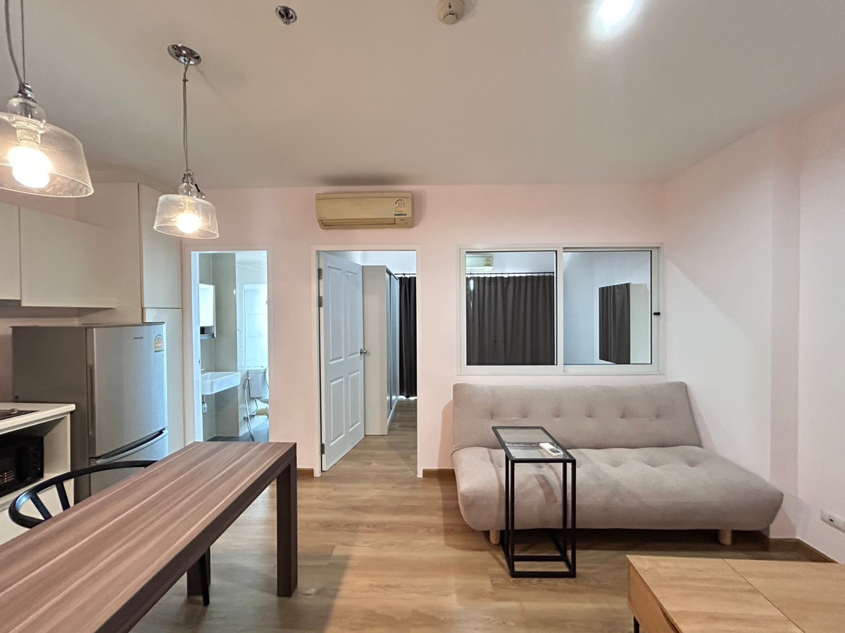 ให้เช่าคอนโดลาดพร้าว เซ็นทรัลลาดพร้าว : SYM Vipha Ladprao ห้องรีโนเวทใหม่ ว่างพร้อมให้เช่า เฟอรนิเจ้อใหม่ เครื่องใช้ไฟฟ้าครบ ใกล้ bts หมอชิดและ mrt จตุจักร