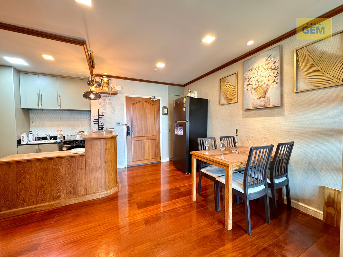 For RentCondoSathorn, Narathiwat : 🔥🔥 Rare Find for Rent 35K only🔥🔥| 2 bed 2 bath Sathorn Gardens 🔥🔥 