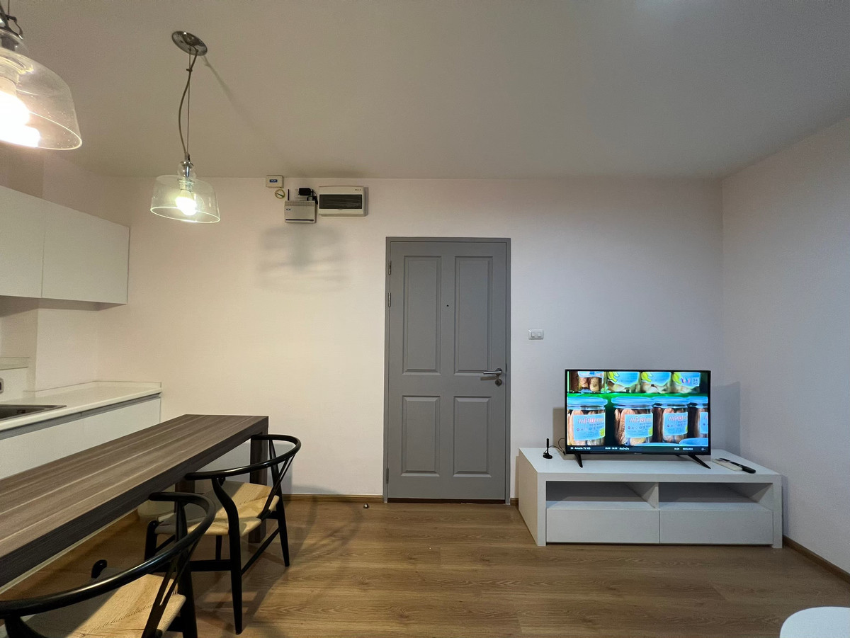 ขายคอนโดลาดพร้าว เซ็นทรัลลาดพร้าว : ขายด่วน ราคาพิเศษ Sym Vipha Ladprao Condo ขนาด 35 ตรม. ราคา 2.3 ล้าน