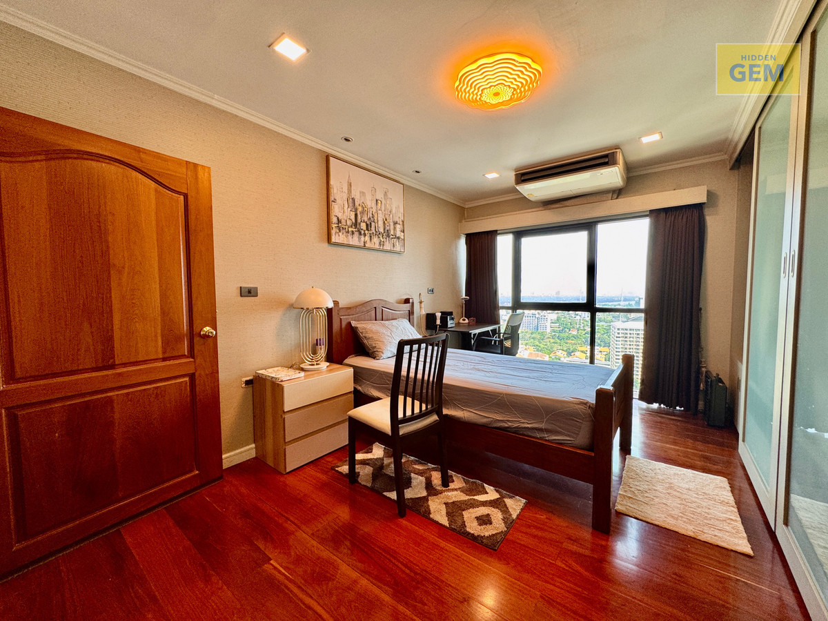 For RentCondoSathorn, Narathiwat : 🔥🔥 Rare Find for Rent 35K only🔥🔥| 2 bed 2 bath Sathorn Gardens 🔥🔥 