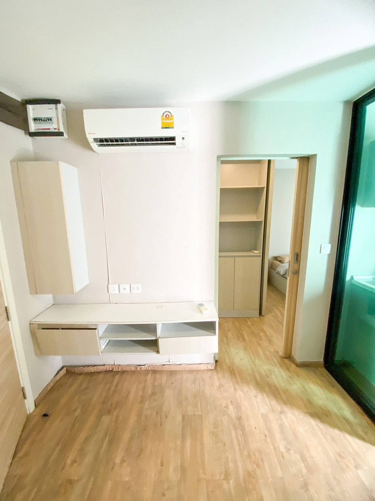 For RentCondoKasetsart, Ratchayothin : For rent at Notting Hill Phahol - Kaset (Notting Hill Phahol - Kaset)🚝 near BTS Bang Bua 🔥Ask those who are ready to reserve to make an appointment to view.💗Available and ready to move in. ✅🏫Can walk to study at Sripatum University ▫️1 bedroom ▫️1 living 